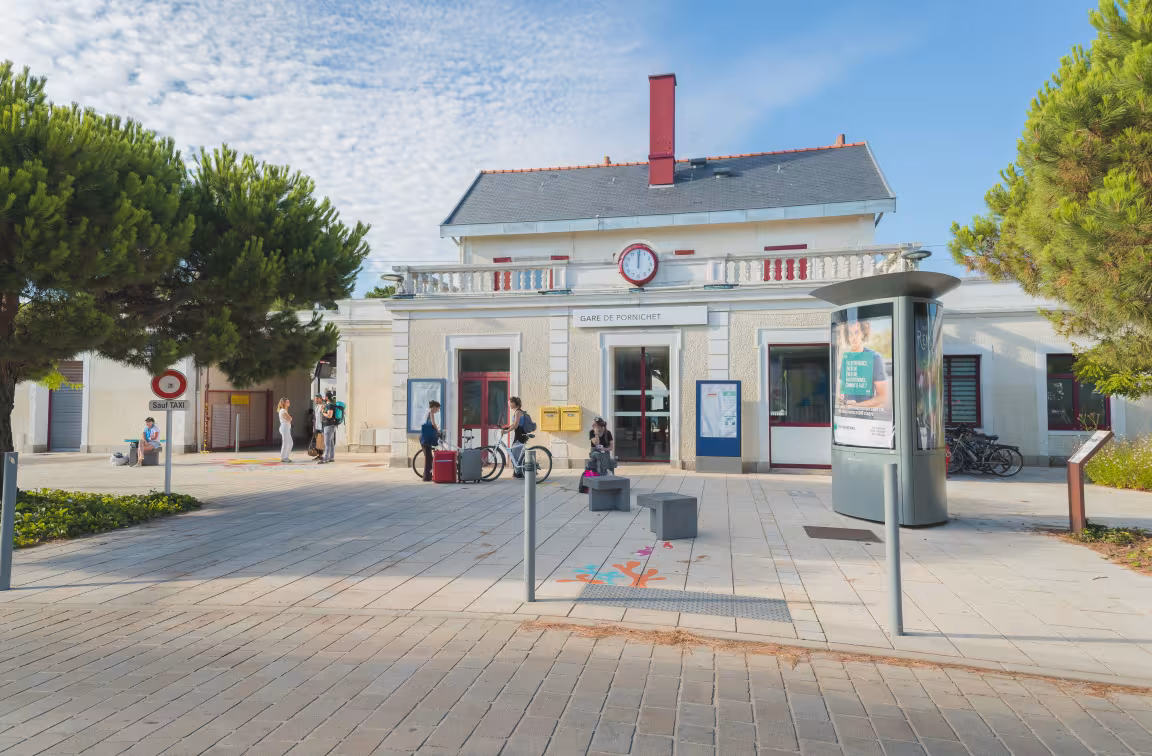 gare maintenant
