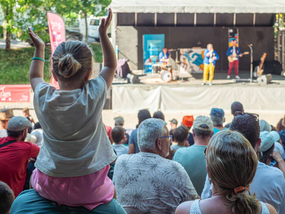 petits loups applaudissements