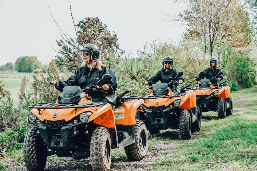 Sortie quad avec 3 personnes