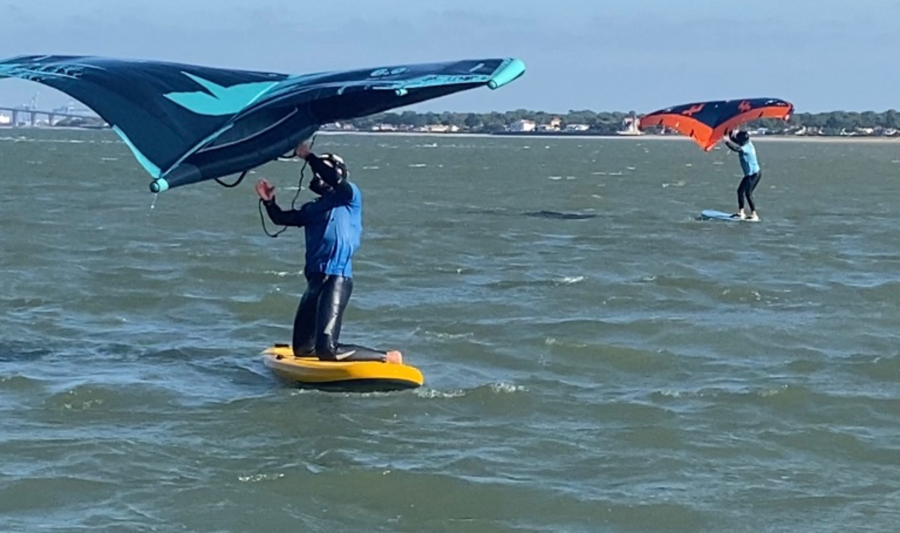 Session wing foil