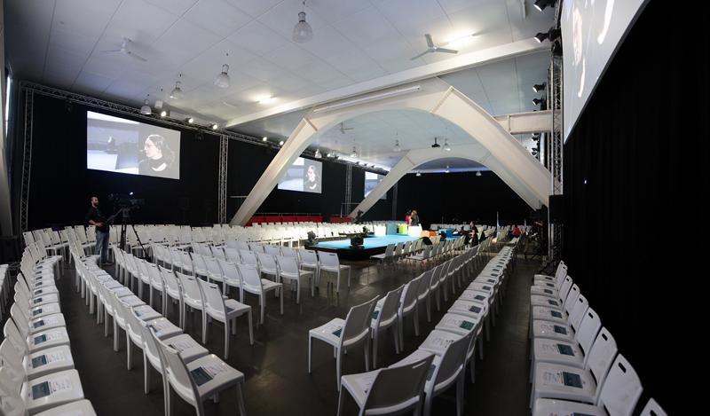 Centre_de_congres_hippodrome_pornichet_hall_des_paris_seance_pleniere