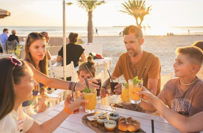 Apéro pieds dans le sable à Pornichet