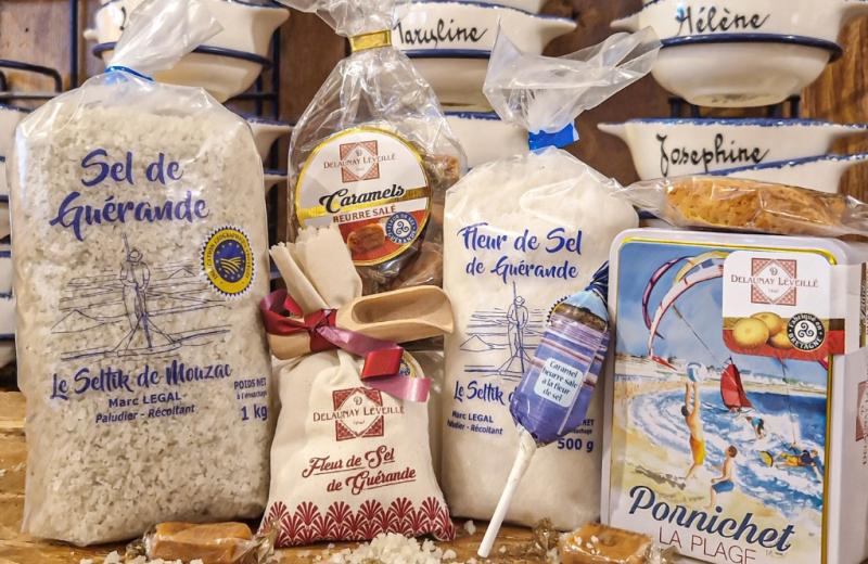 Boutique de souvenirs et produits locaux