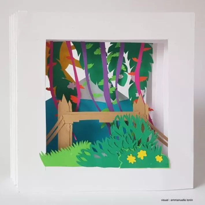 Focus sur les documentaires : création d'une mini-vitrine en papier