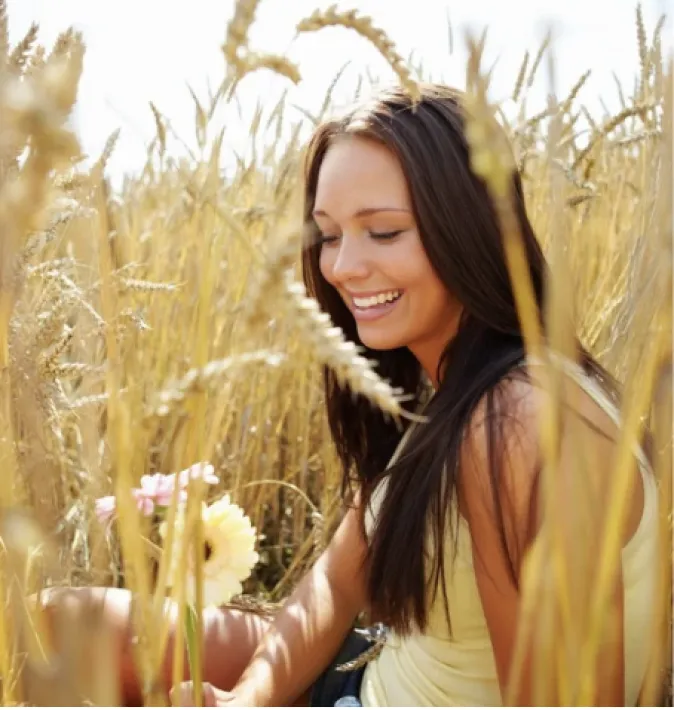 femme blé prospérité abondance