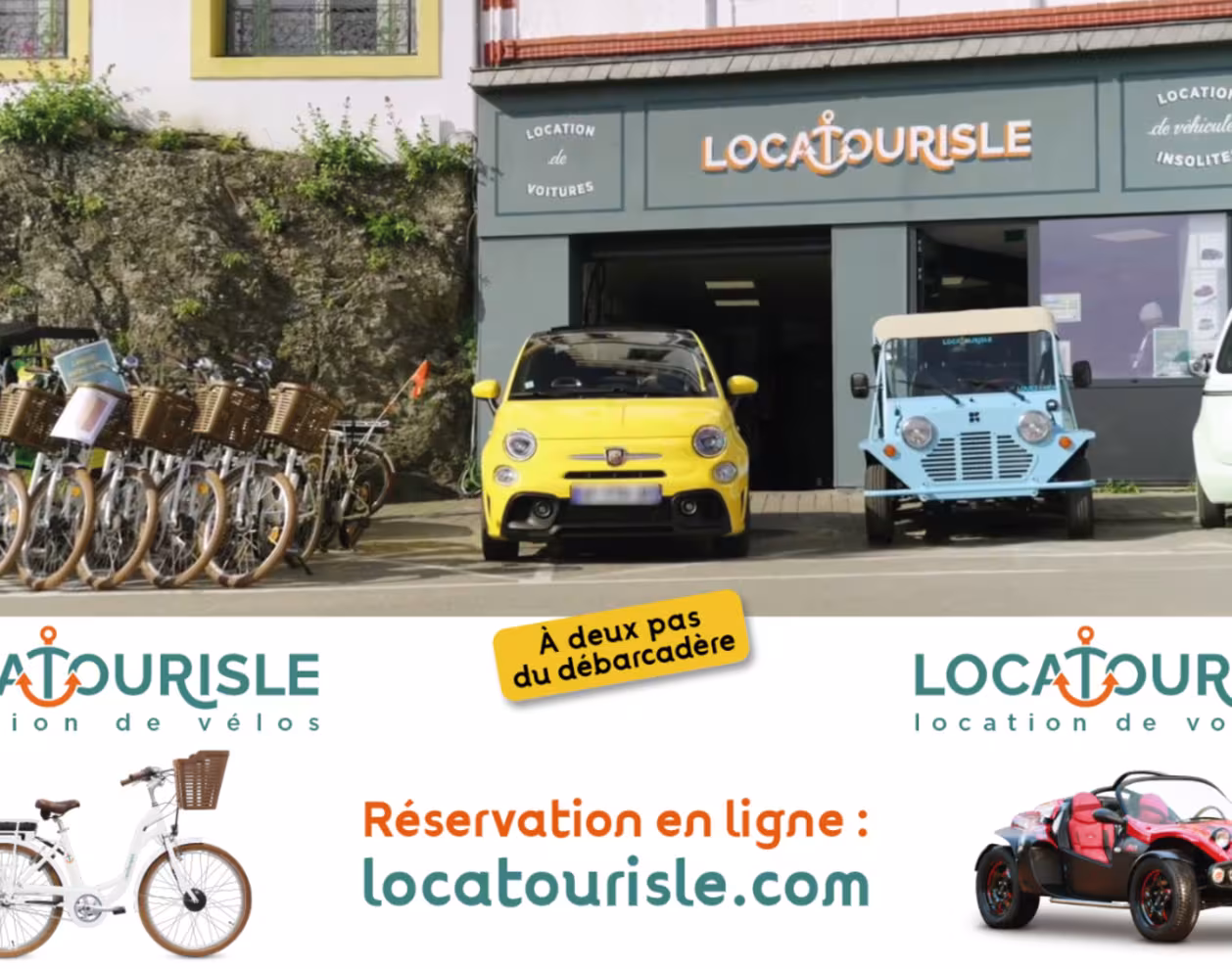 Vitrine de l'agence Locatourisle avec voitures garées devant la vitrine